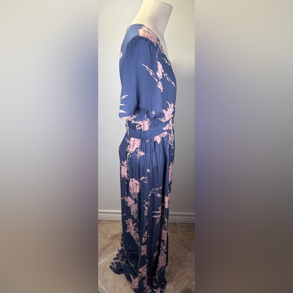 Roxy NWT Bright By Daylight Maxi Dress - Size M - Picture 7 of 13